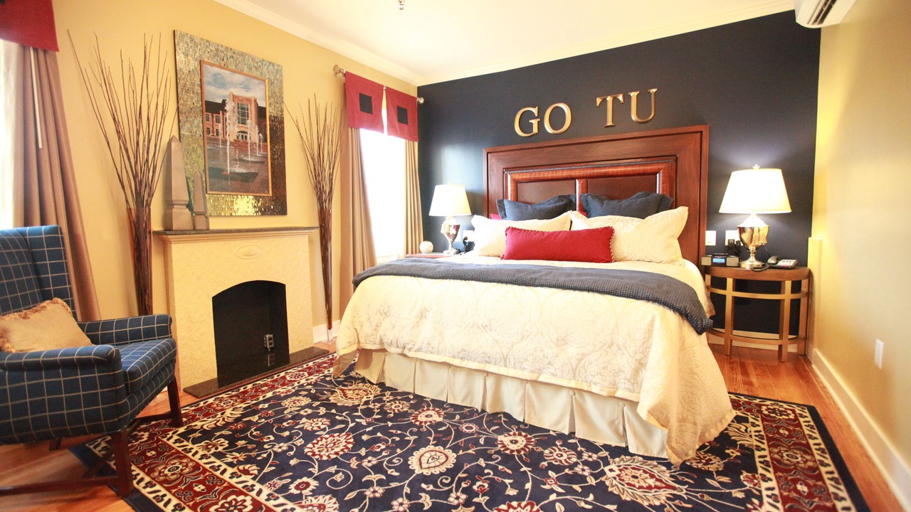 Photo of Bedroom in Tulsa