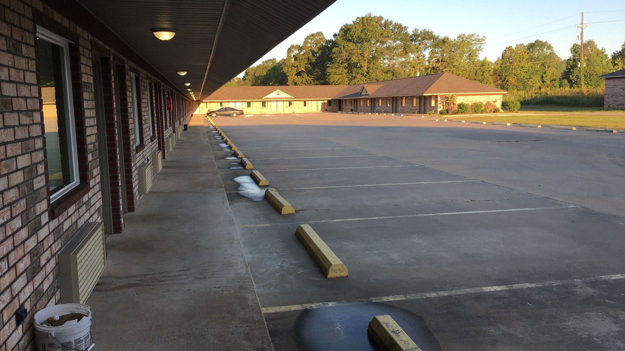 Photo of Outdoor in Leesville