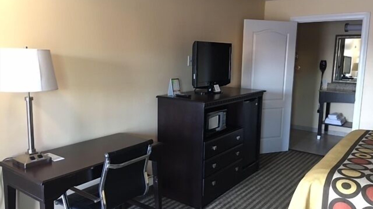 Photo of Bedroom in Leesville