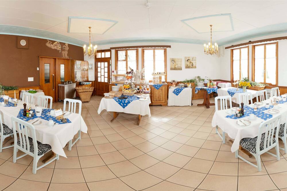 Photo of Others in Graechen