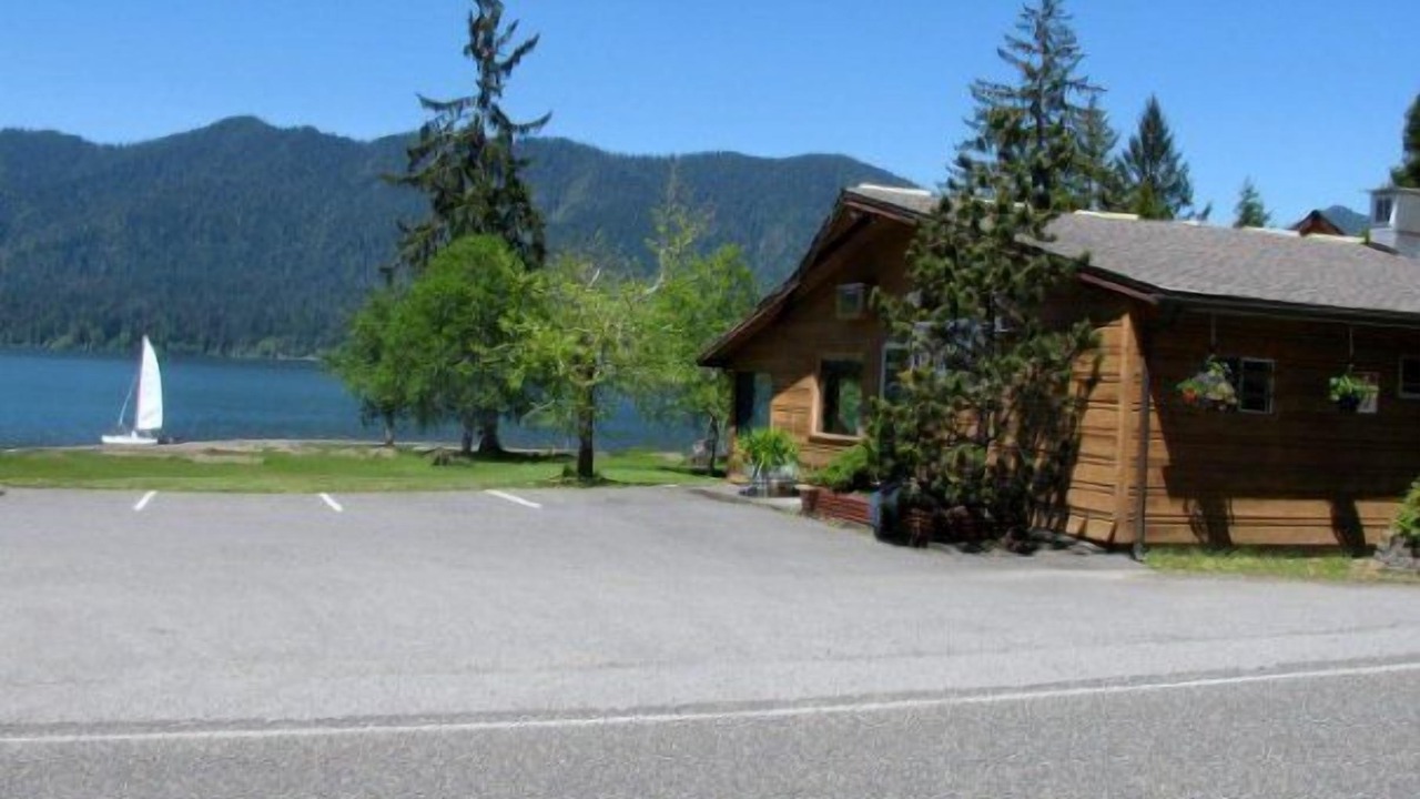 Photo of Others in Quinault