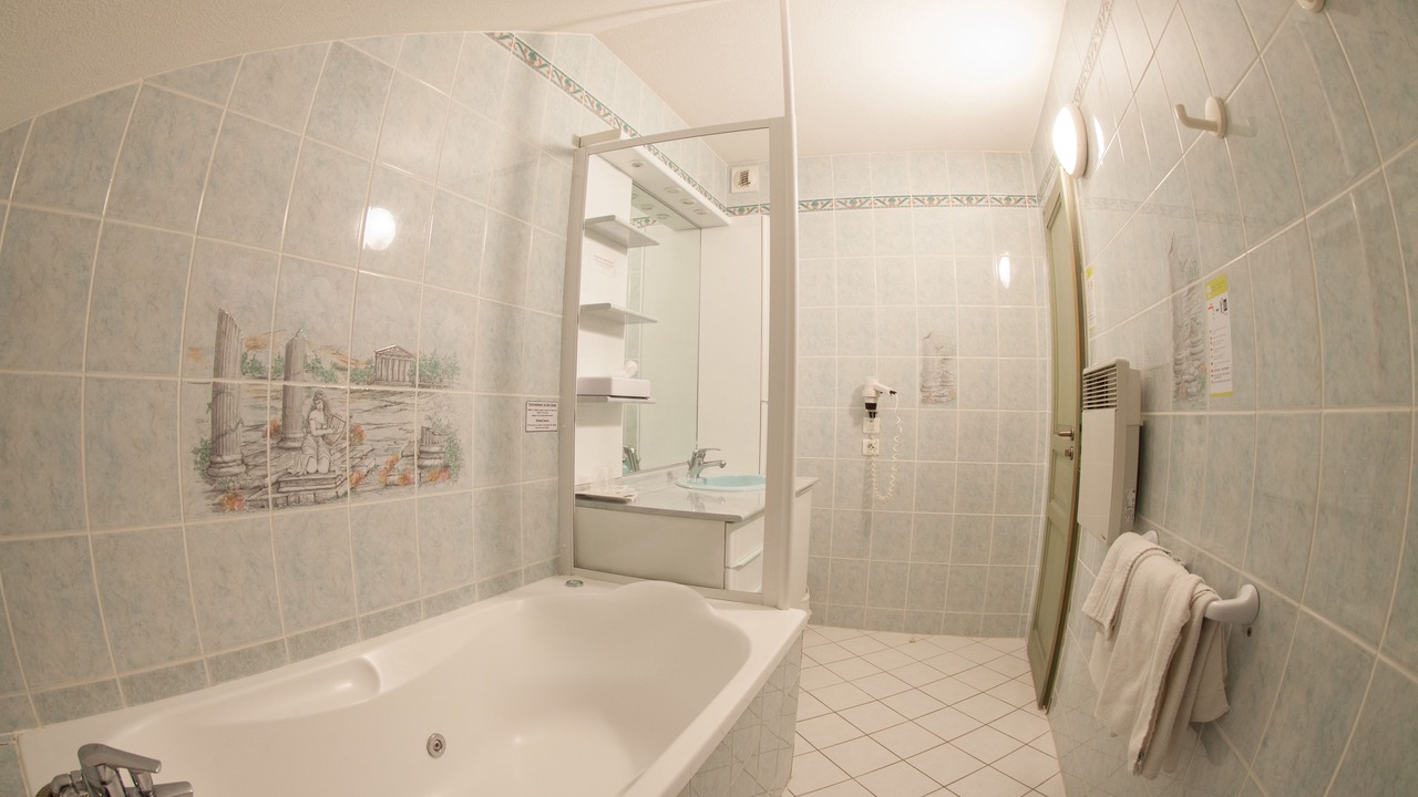 Photo of Bathroom in Neufchateau