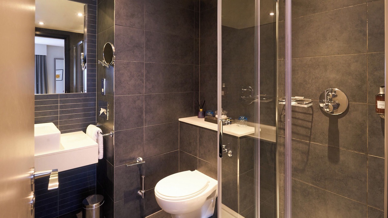 Photo of Bedroom in Guildford