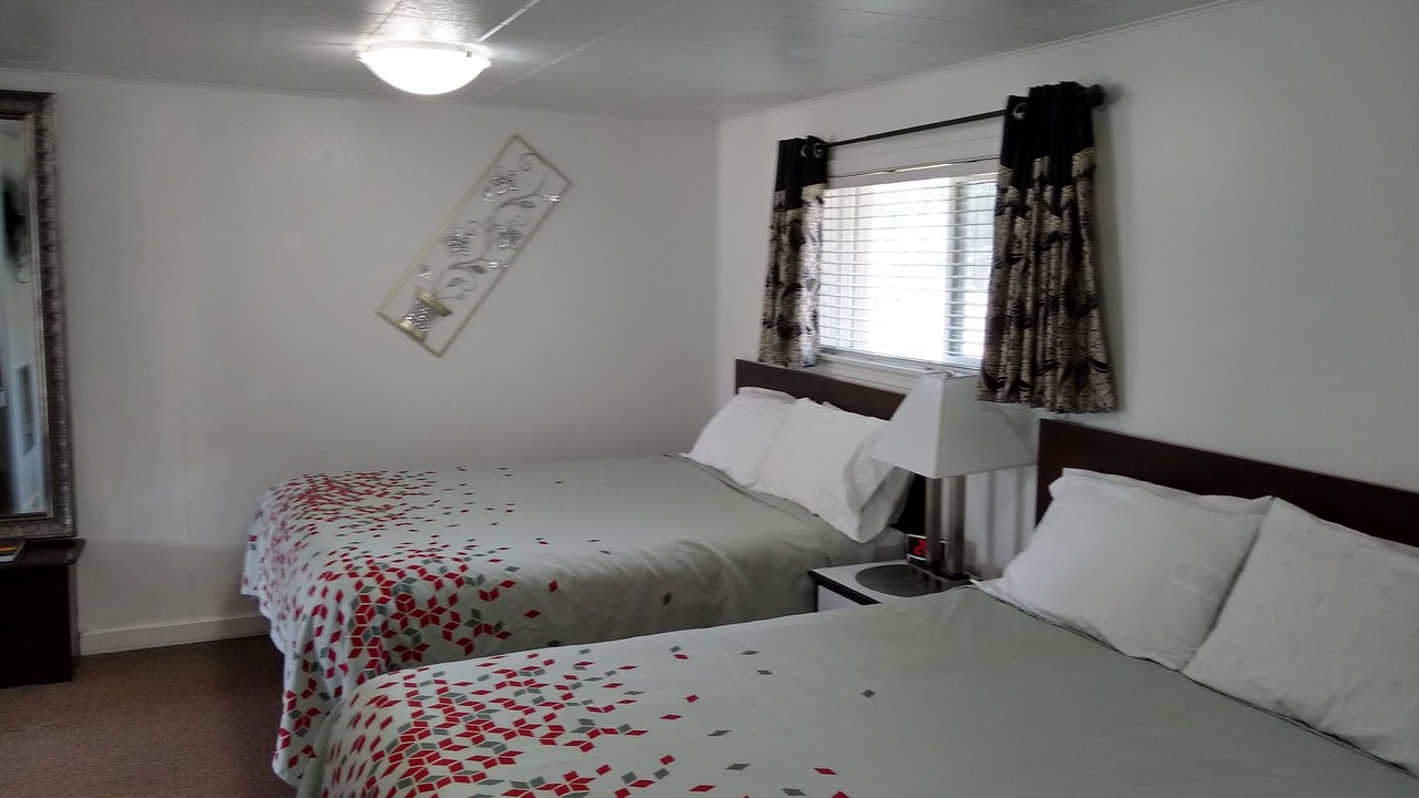 Photo of Bedroom in Larkspur