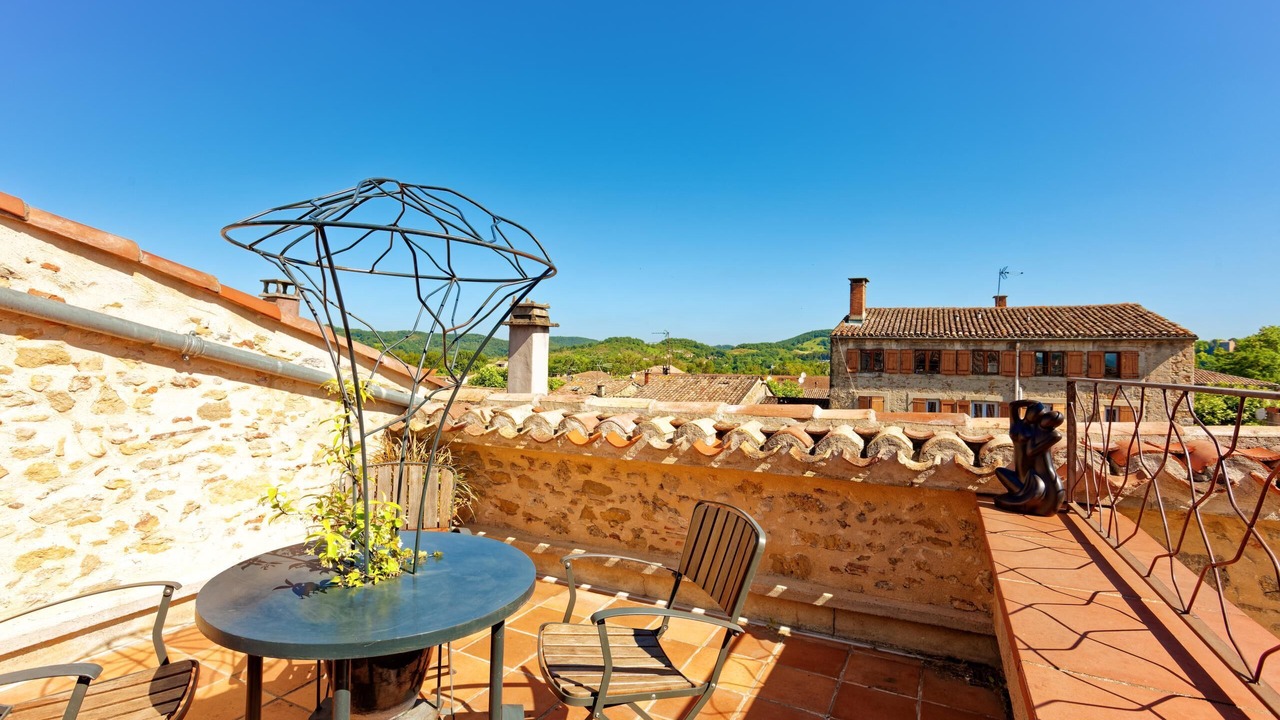 Photo of Patio Balcony in Mirepoix