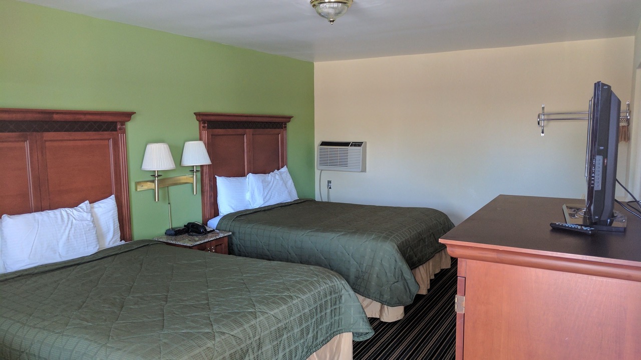 Photo of Bedroom in Benton