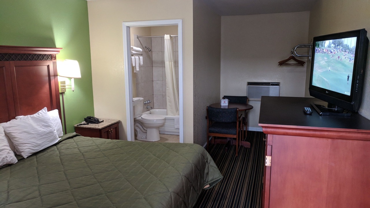 Photo of Bedroom in Benton