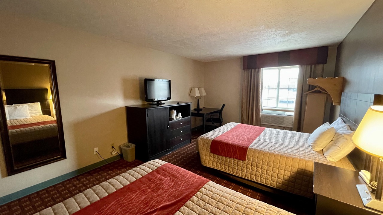 Photo of Bedroom in Connersville