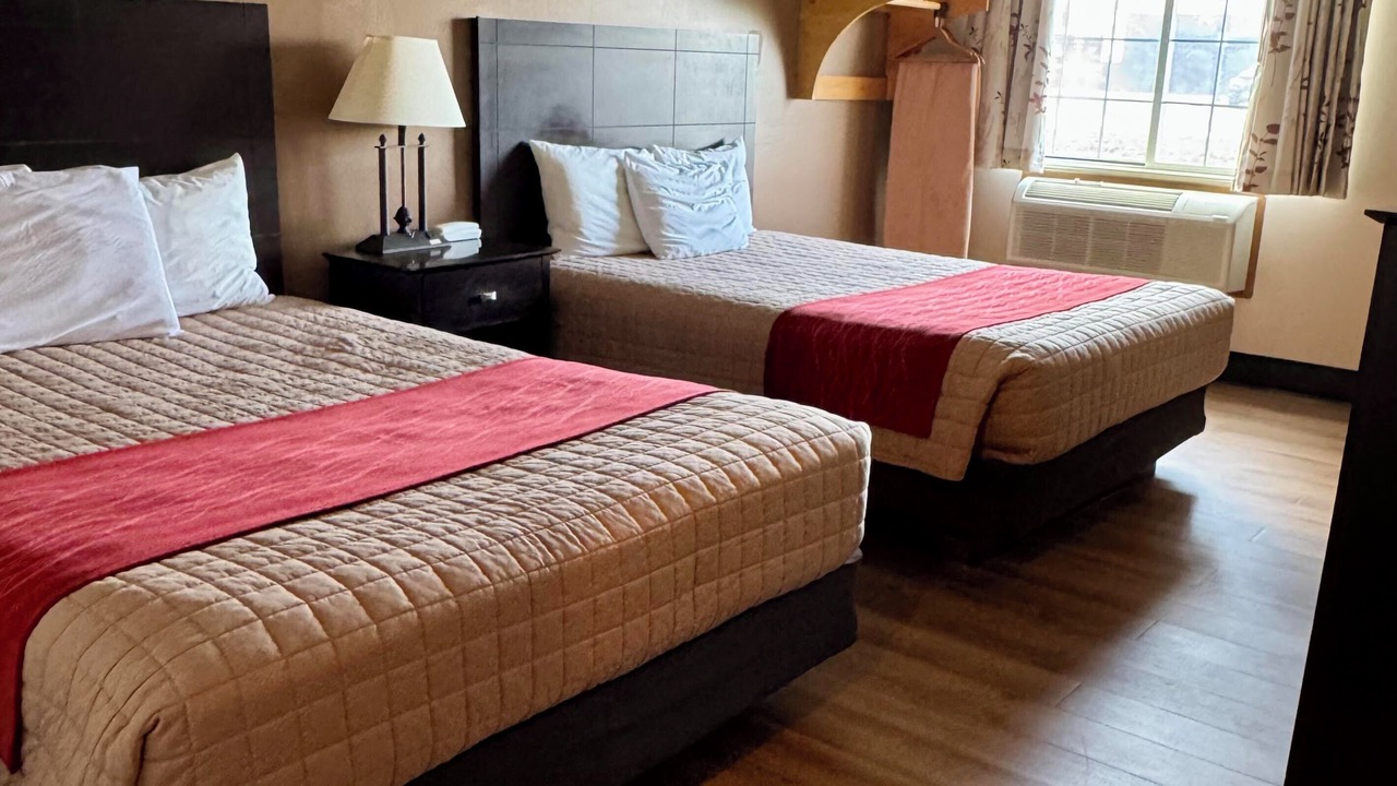 Photo of Bedroom in Connersville