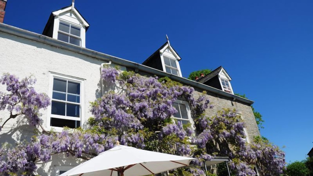 Photo of Outdoor in Kington