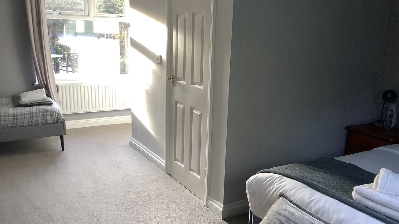 Photo of Bedroom in Hook