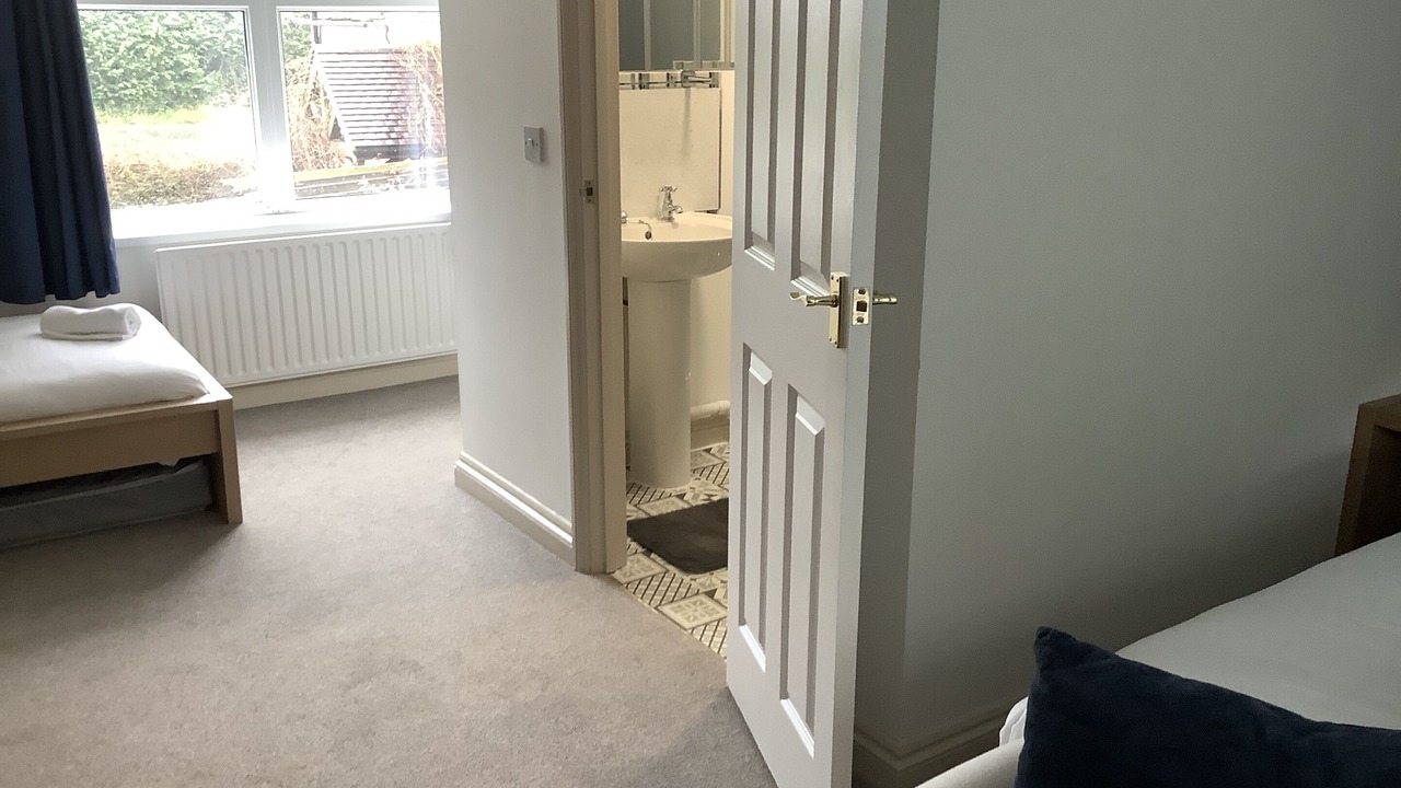 Photo of Others in Hook