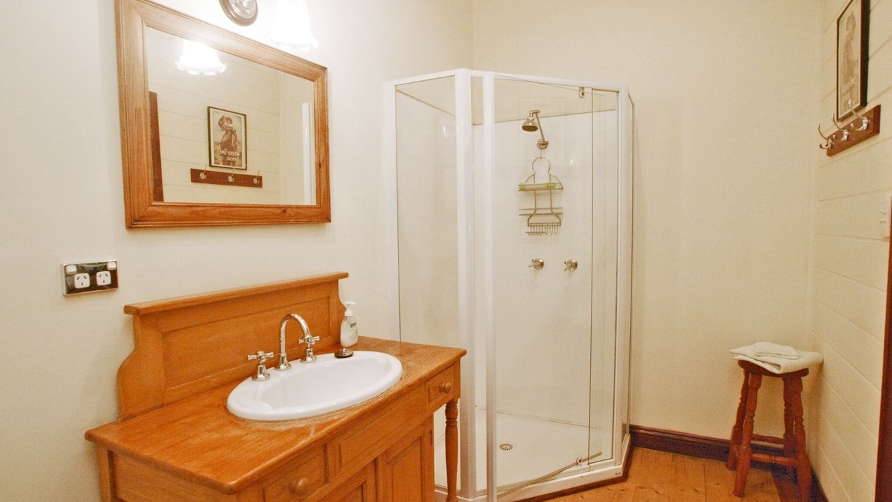 Photo of Bathroom in Nirranda