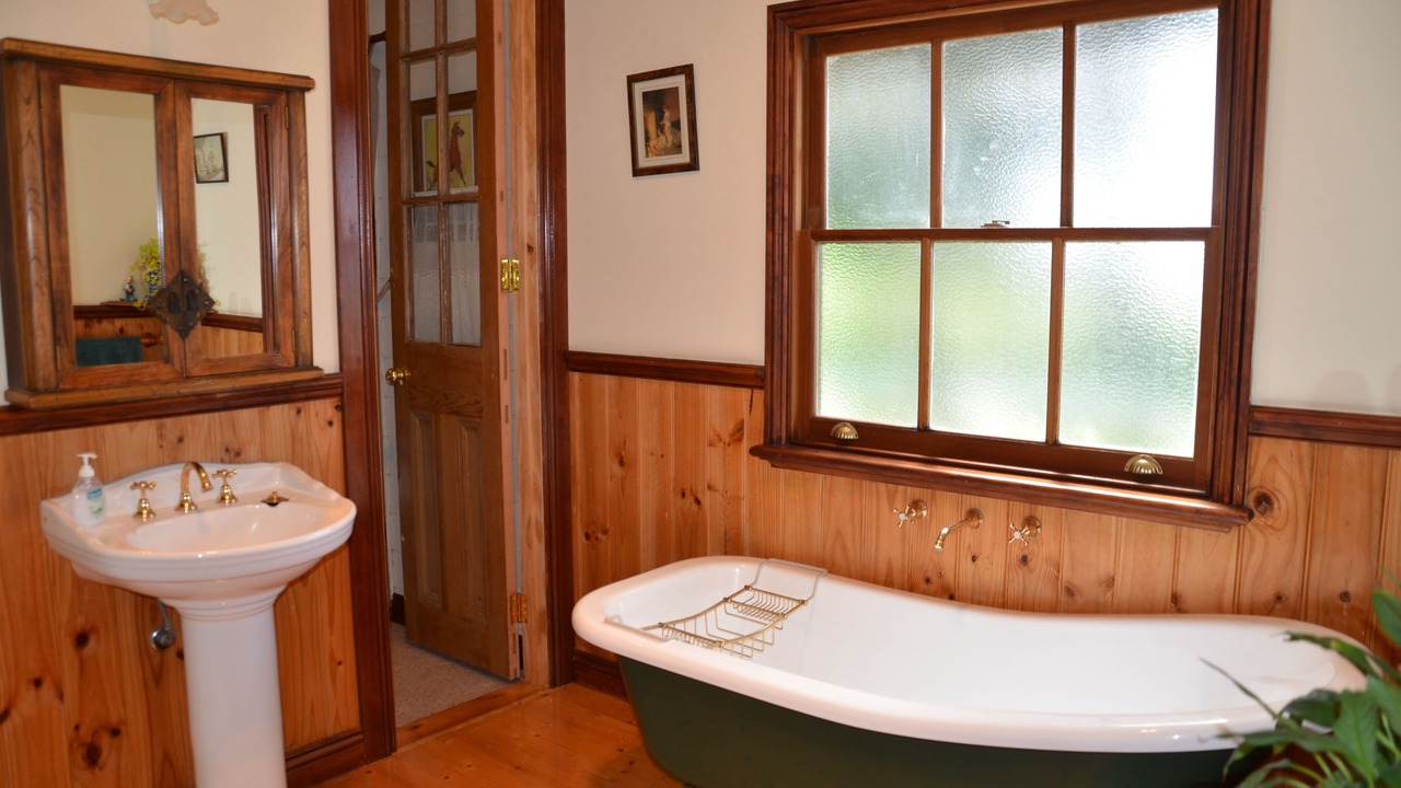 Photo of Bathroom in Nirranda