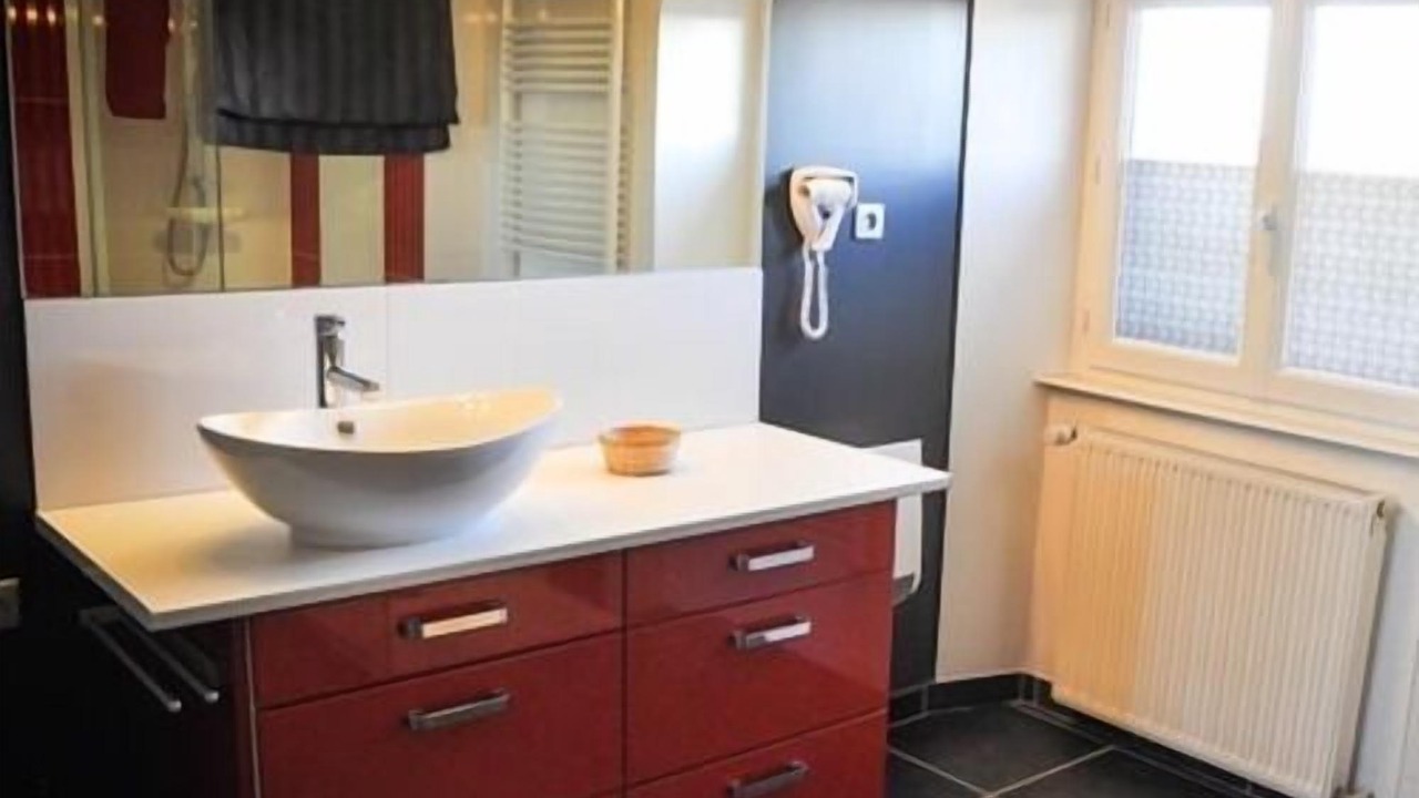 Photo of Bathroom in Orleix