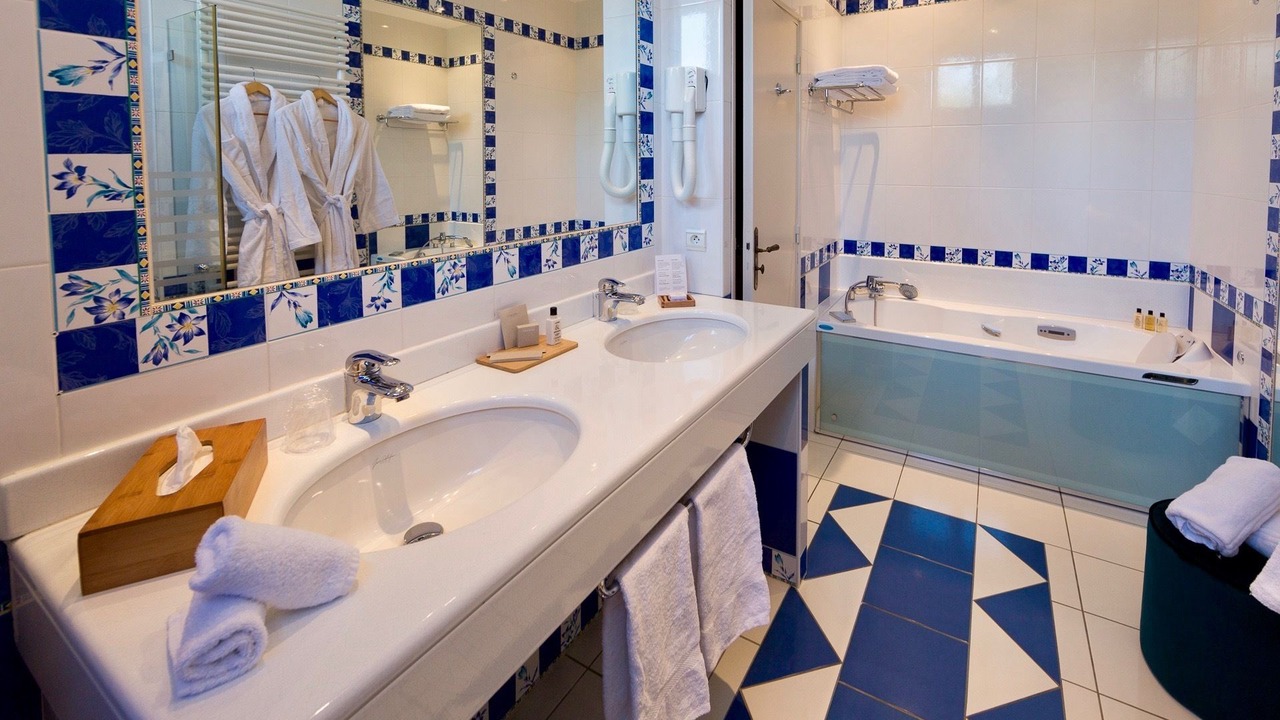 Photo of Others in Astaffort