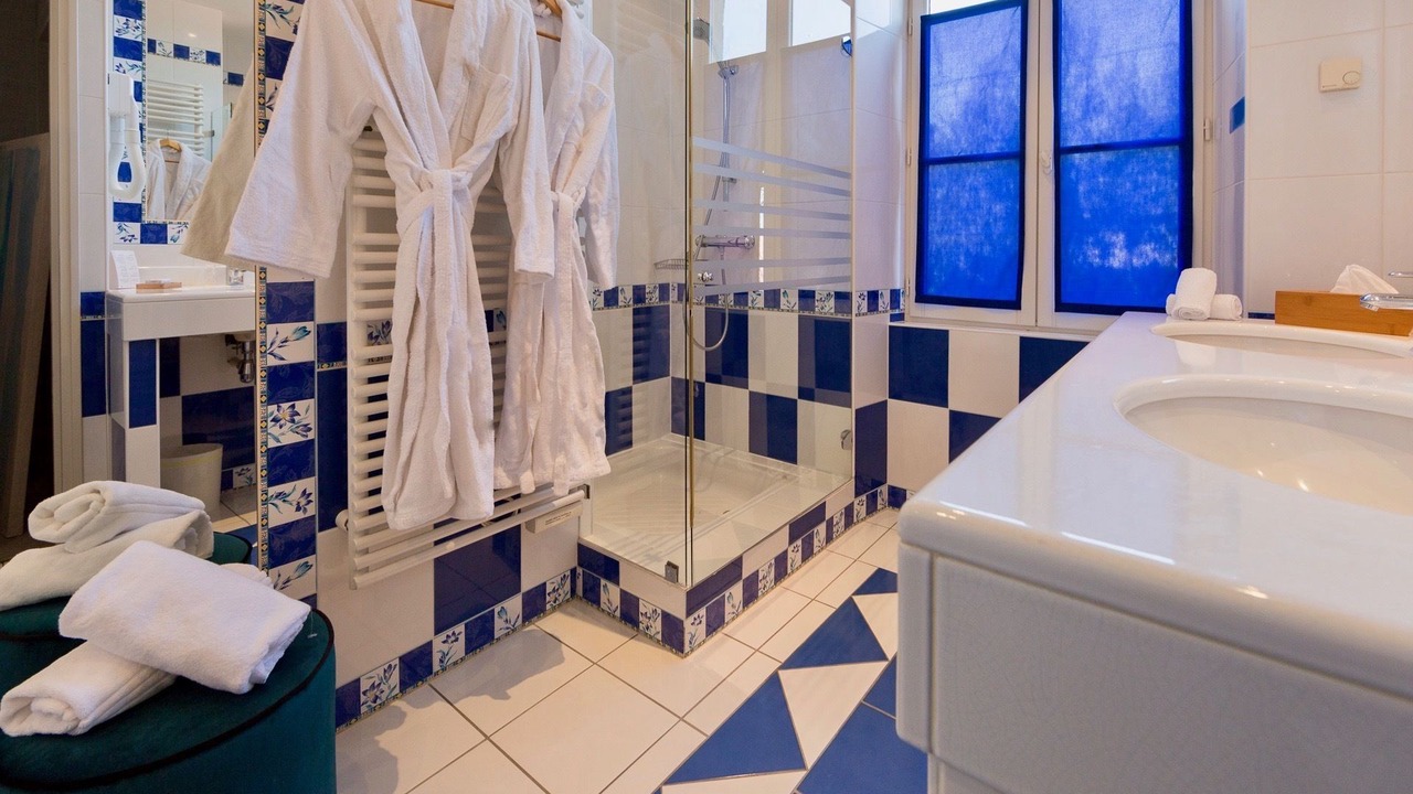 Photo of Others in Astaffort