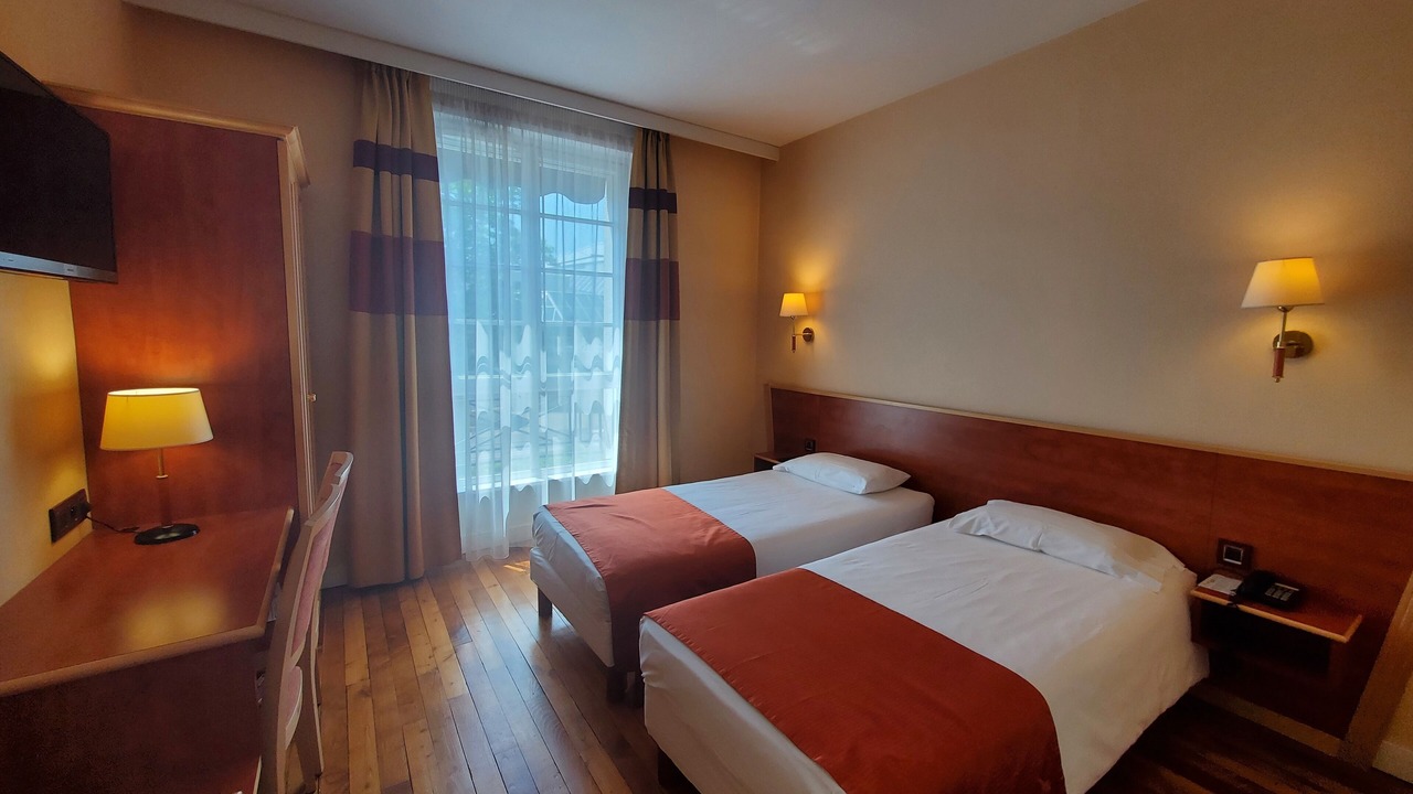 Photo of Bedroom in Downtown