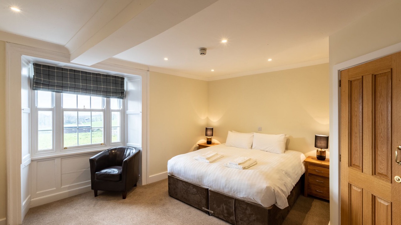 Photo of Others in Shap