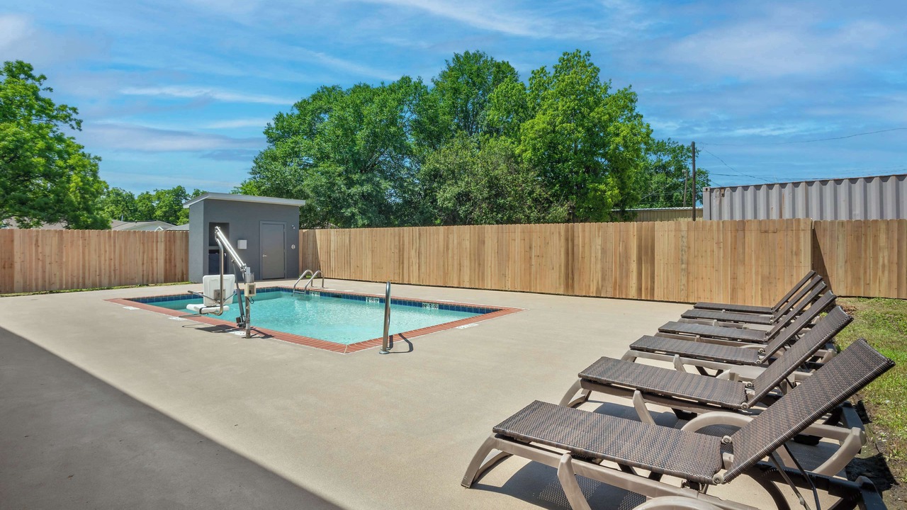 Photo of Outdoor in Mansfield
