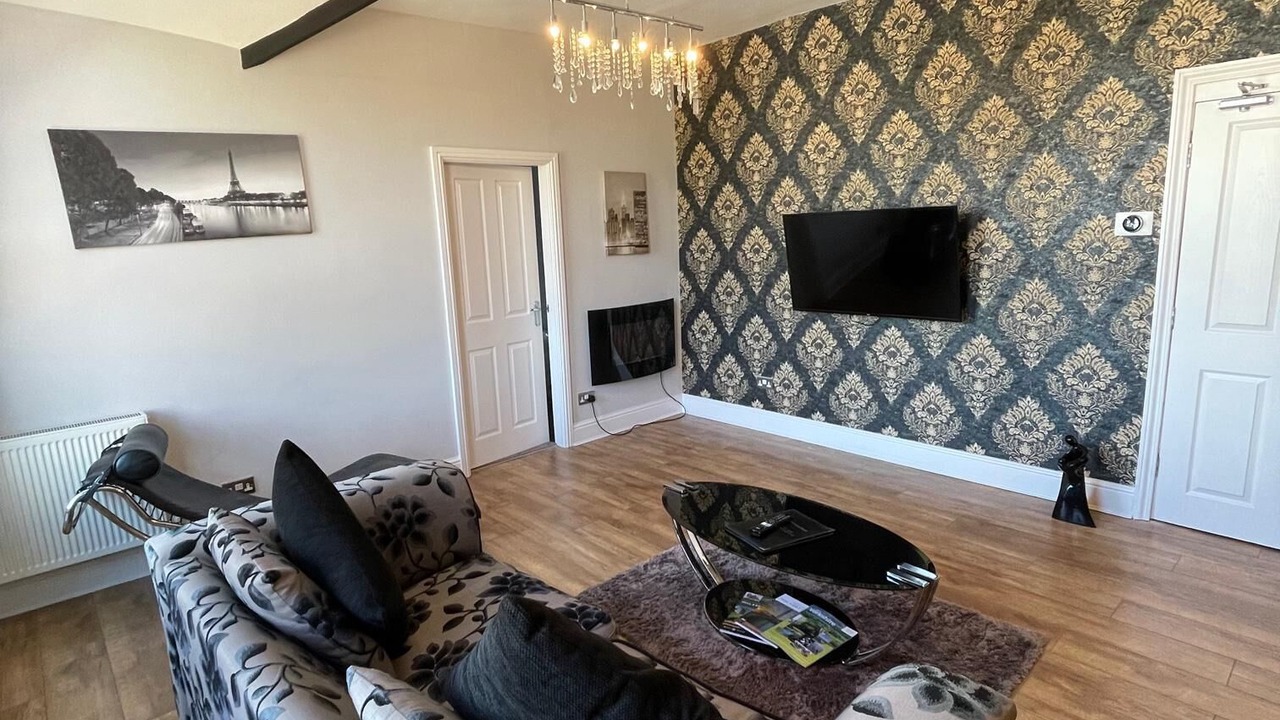 Photo of Others in Hull