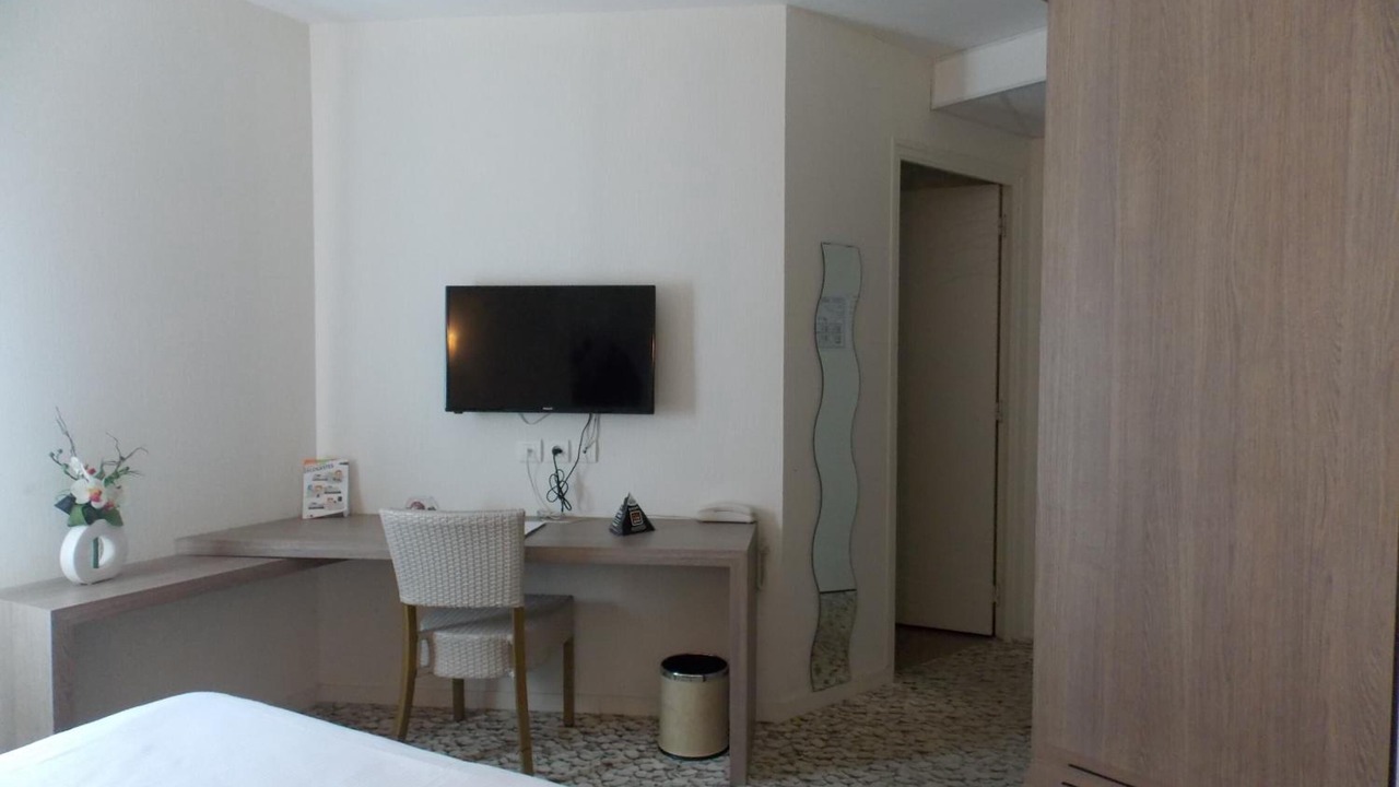 Photo of Bedroom in Cancale