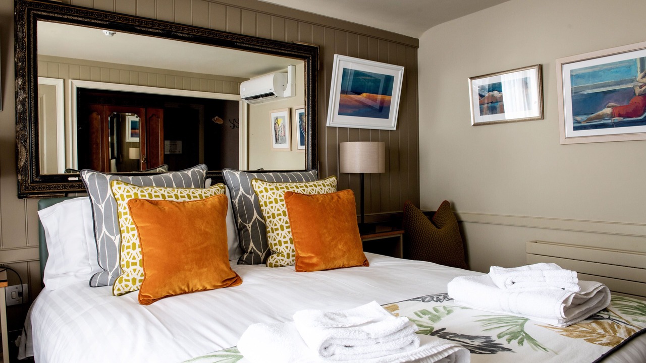 Photo of Bedroom in Alkham