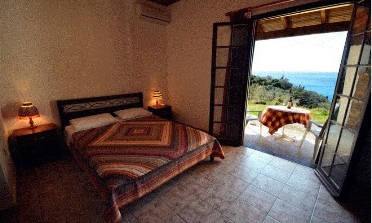 Photo of Others in Liapades