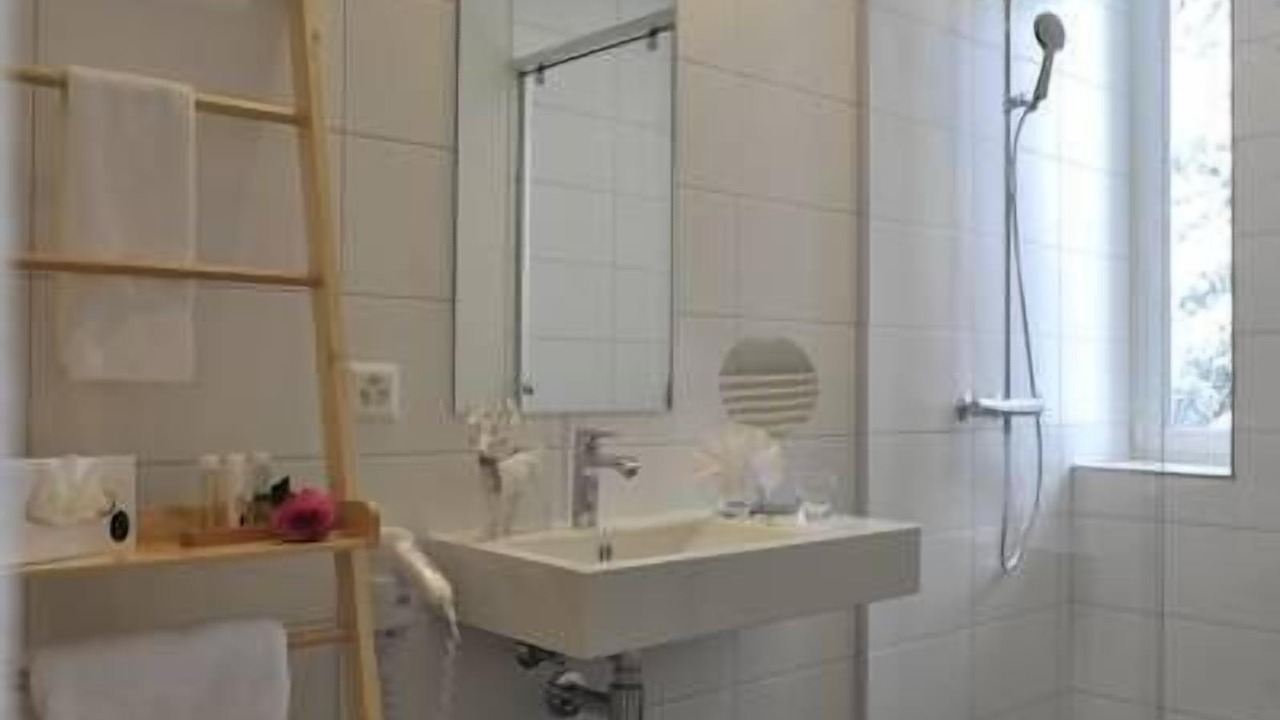Photo of Bathroom in Arosa