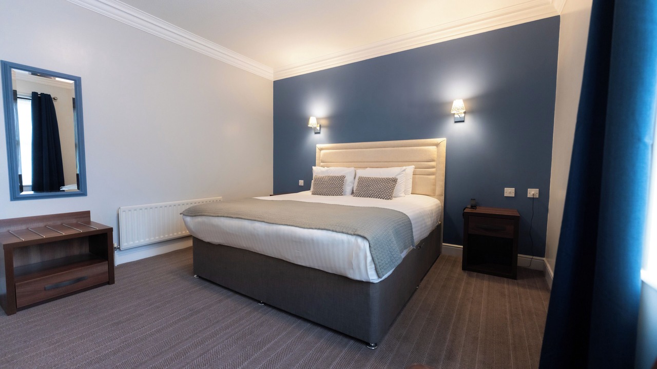 Photo of Others in Bont Newydd