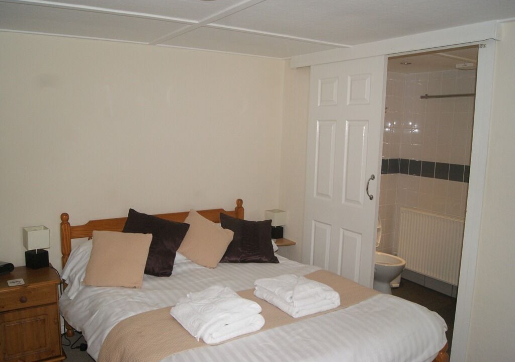 Photo of Bedroom in Lostwithiel