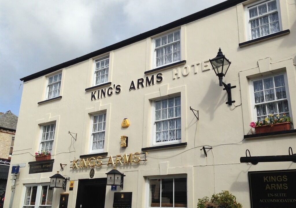 Photo of Buildings in Lostwithiel