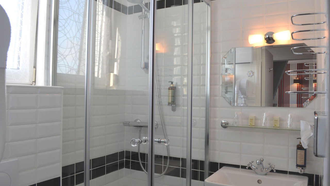 Photo of Bathroom in Nord - Gare