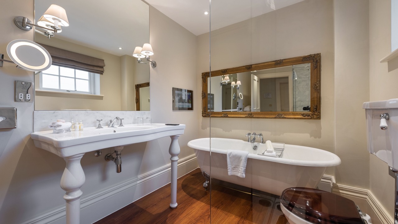 Photo of Others in Rushton