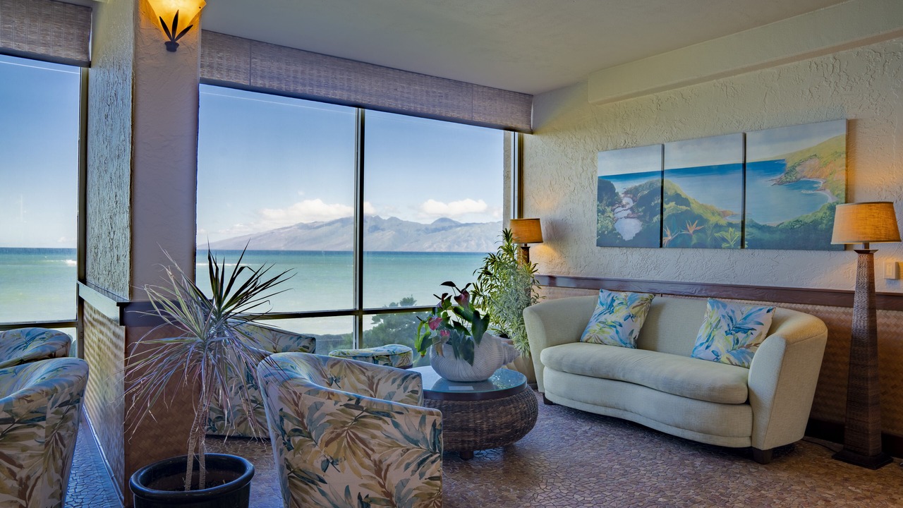 Photo of Others in Kahana