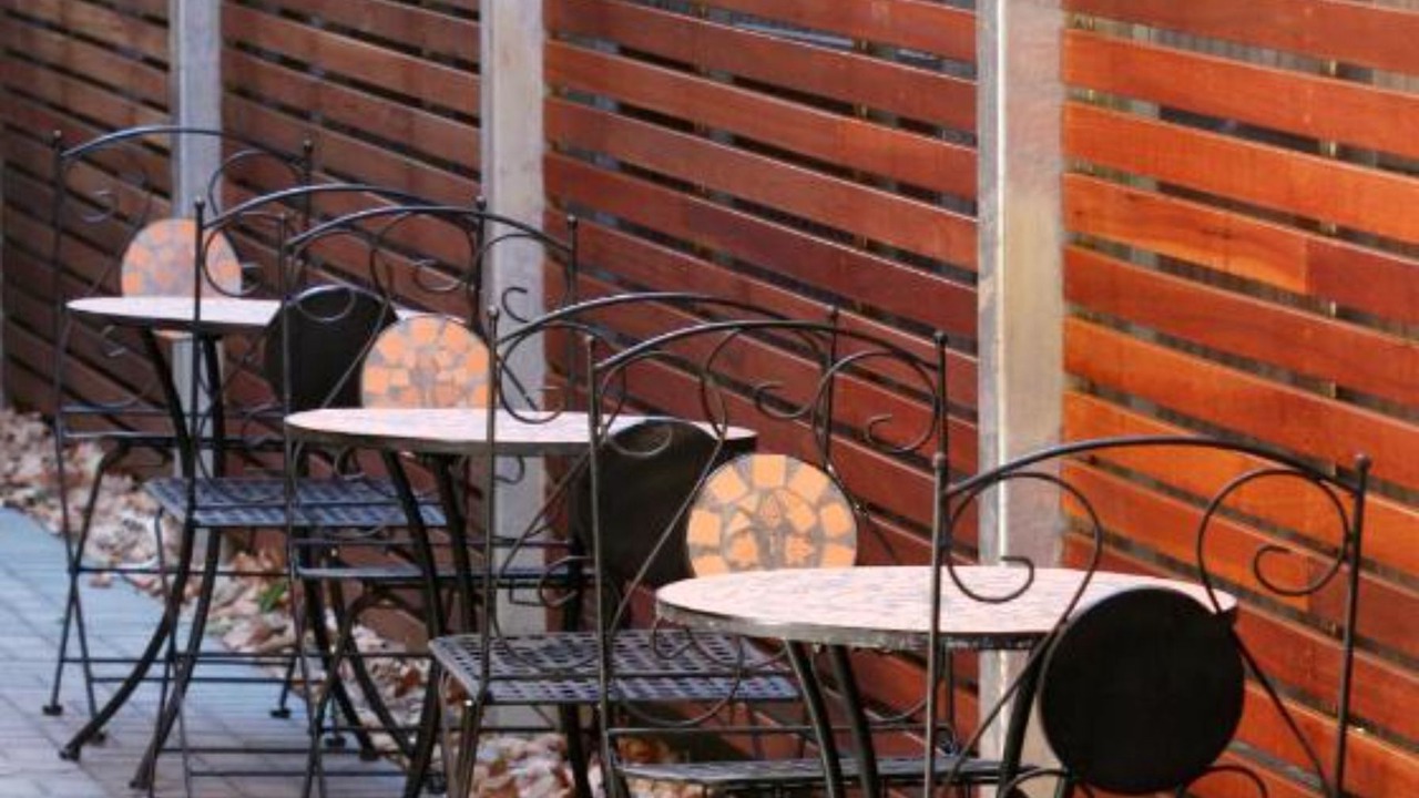 Photo of Patio Balcony in Adelaide Central Business District