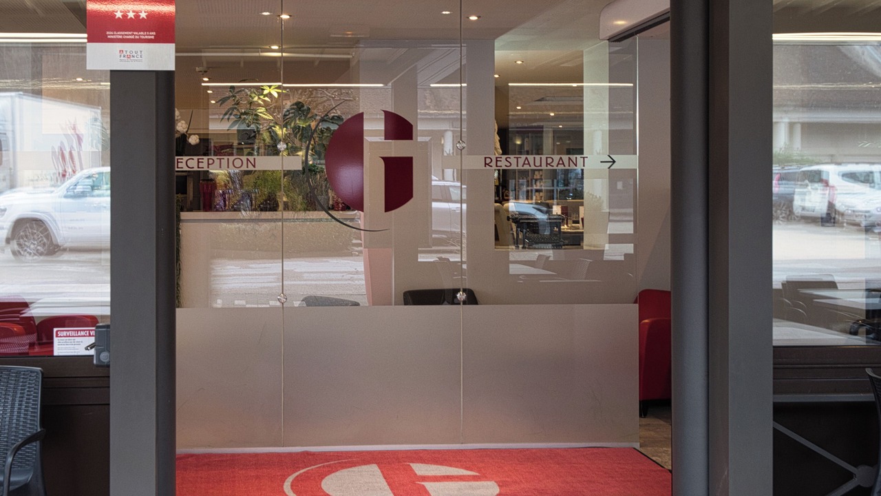 Photo of Others in Ornans