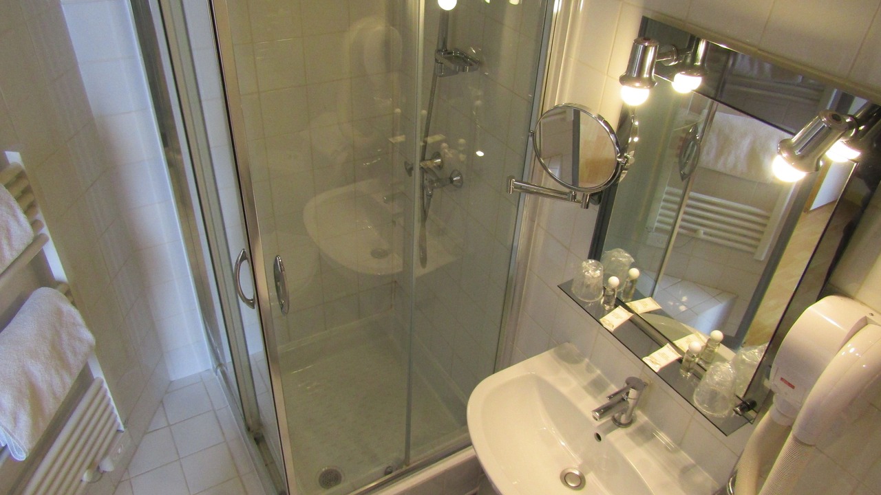 Photo of Bathroom in Serres