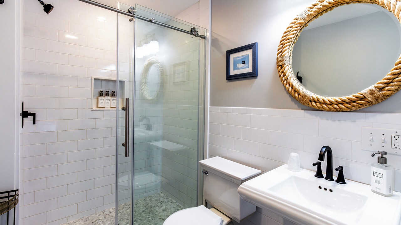 Photo of Bathroom in Historic Hill