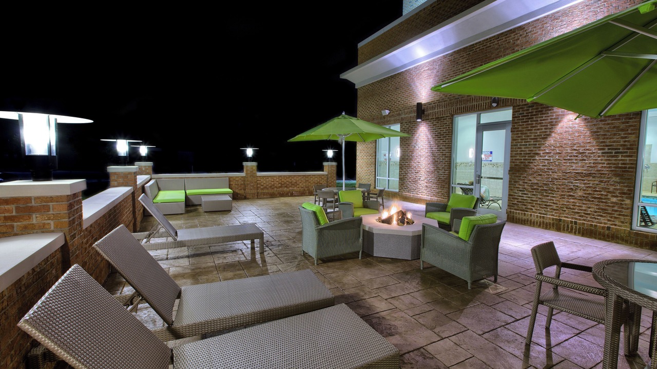 Photo of Patio Balcony in Southwest Raleigh