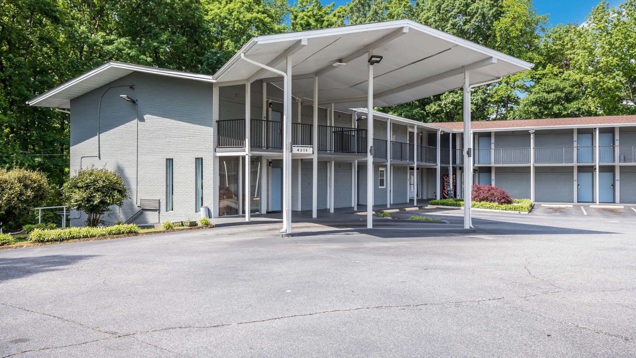 Photo of Outdoor in Northlake