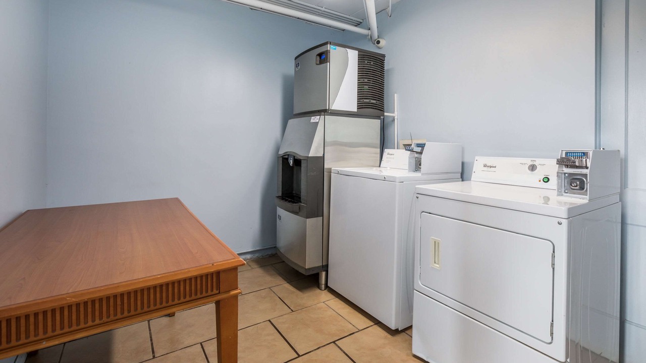 Photo of Bedroom in Northlake