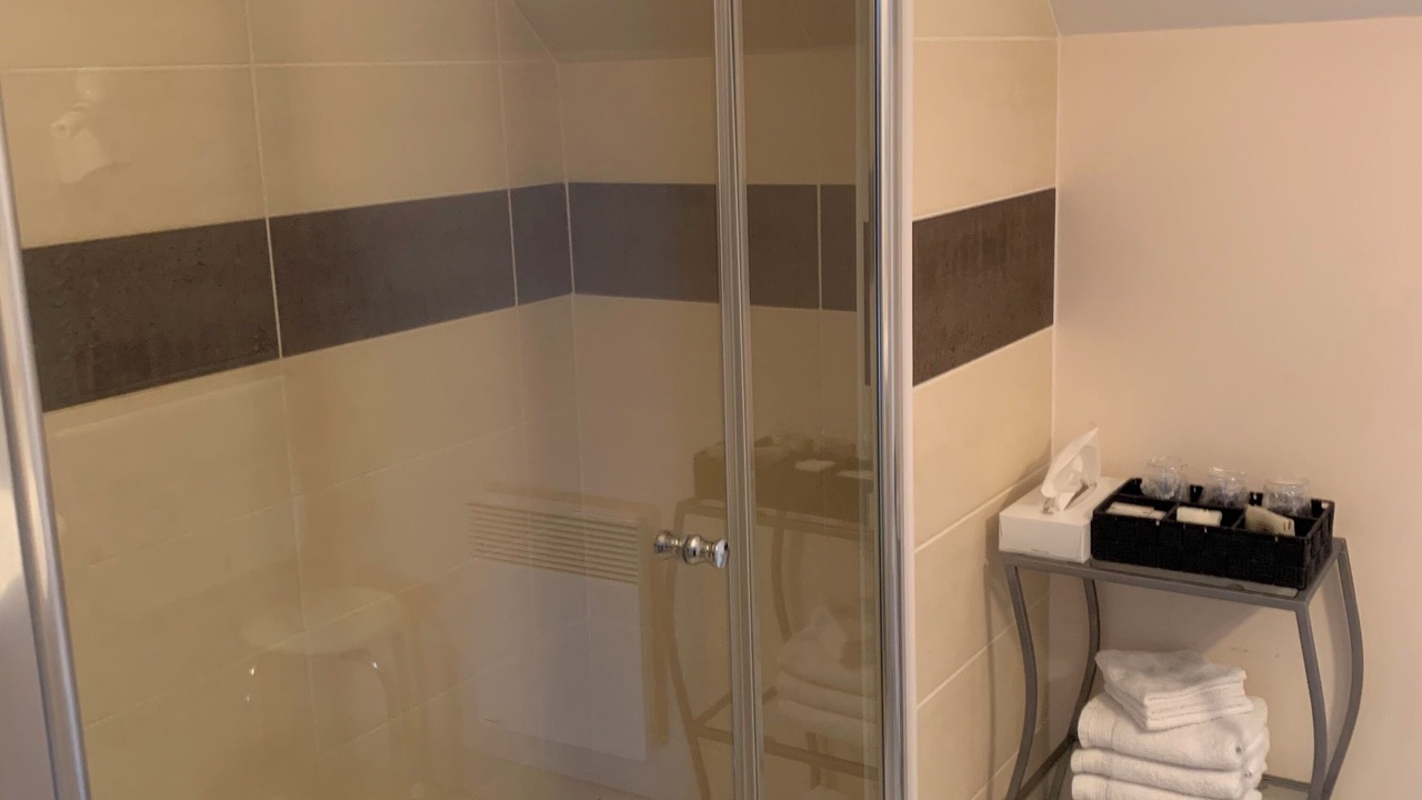 Photo of Bathroom in Beaumont-Pied-de-Boeuf