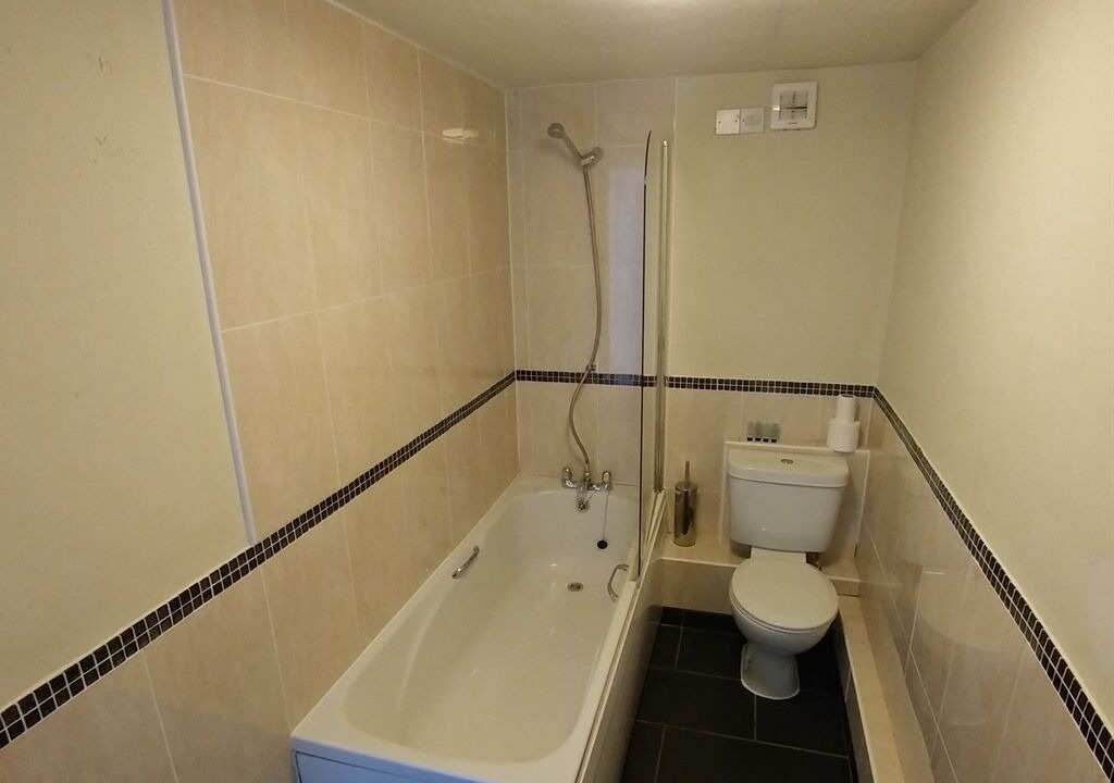 Photo of Bathroom in Cark