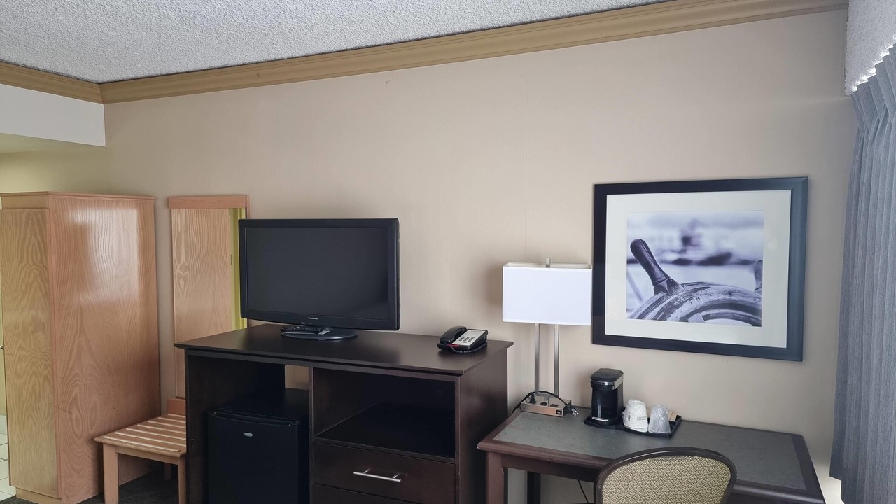 Photo of Bedroom in Trois-Rivieres