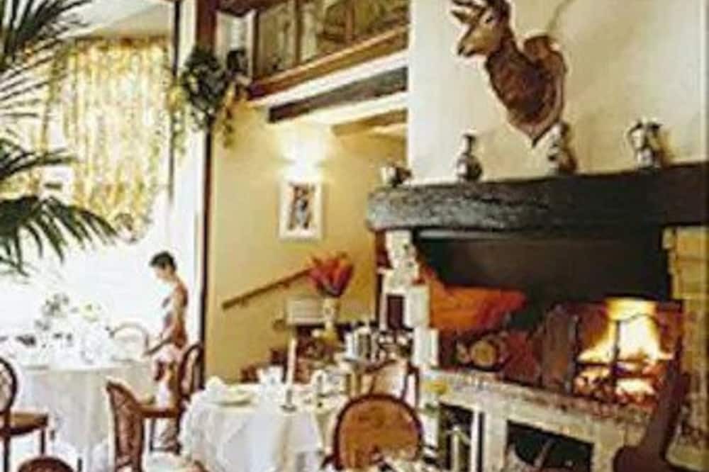 Photo of Others in Neufchatel-en-Saosnois