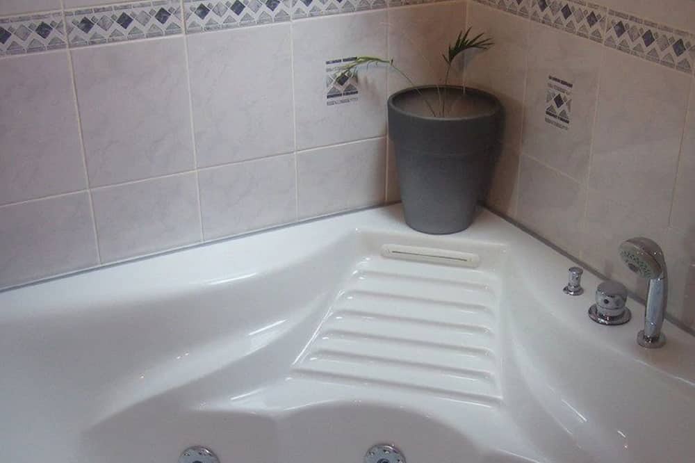 Photo of Bathroom in Neufchatel-en-Saosnois