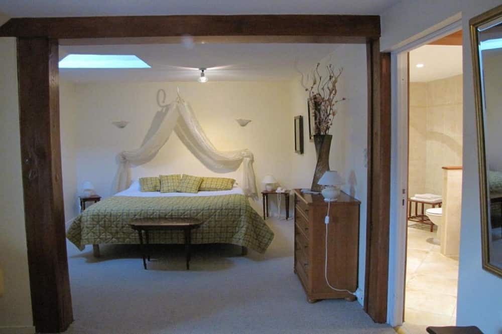 Photo of Bedroom in Neufchatel-en-Saosnois