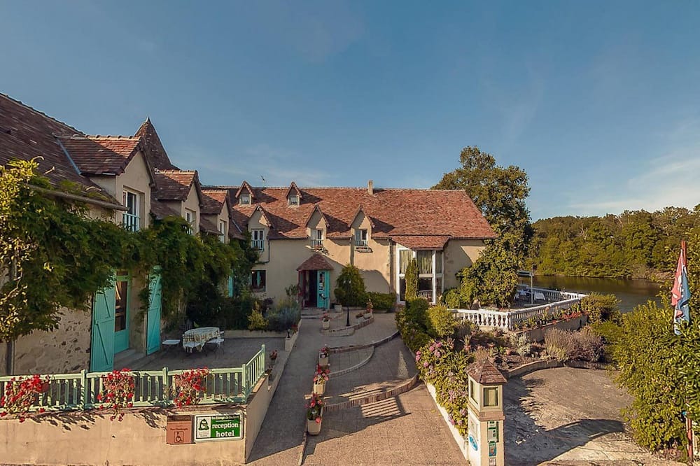 Photo of Outdoor in Neufchatel-en-Saosnois