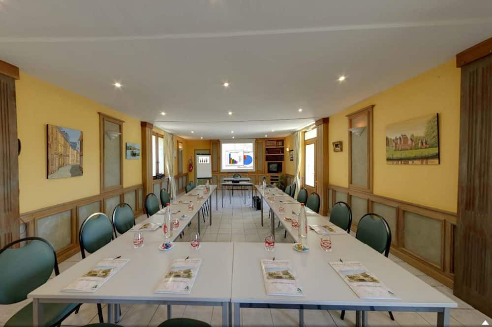 Photo of Others in Neufchatel-en-Saosnois